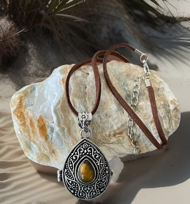 Collar Colgante Medallón Ojo de Tigre Estilo Vintage - Chapado en Ley 925 - Nuevo Foto 1 de 4