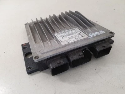 Centralina motore diesel Dacia Logan I 2006 -modulo 8200911568 ILI52878 - Immagine 1 di 4