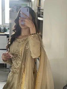 Asian Indian Pakistani Bridal Lengha Dress Gold - Picture 1 of 3