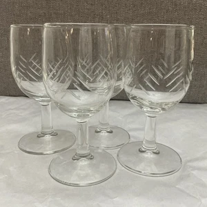 Set Of 4 Javits Crystal Etched Wine/Cocktail Rain Design Glasses - Picture 1 of 4