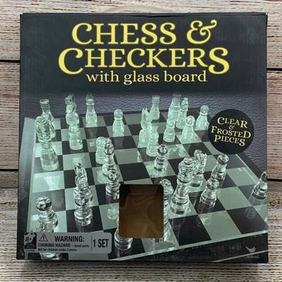 Juego de ajedrez y damas Cardinal tablero de vidrio piezas esmeriladas transparentes 2 en 1 sin usar Foto 1 de 4