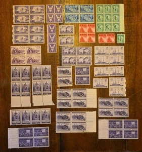 Lote de 60+ estampillas conmemorativas vintage de Estados Unidos de 3¢ - bloques L de los años 30-50 - Imagen 1 de 7