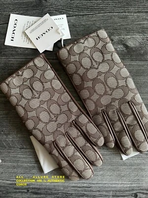 COACH CO104 SIGNATURE JACQUARD & LEATHER TECH GLOVES WOMEN'S SIZE 7 **NWT** - Image 1 of 4