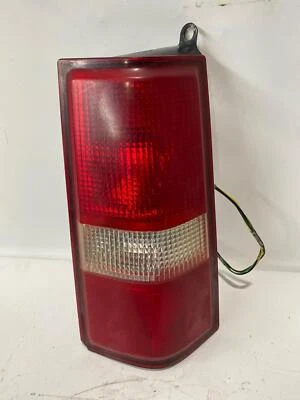 Cuarto de luz trasera lámpara exterior GMC VAN SAVANA 3500 lado del pasajero derecha 03-19 Foto 1 de 3