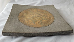 Funky stoneware studio pottery platter, with golden circle - Picture 1 of 13
