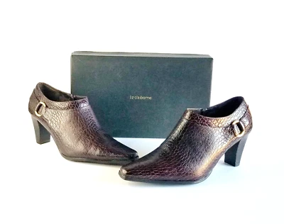 LIZ CLAIBORNE Anika Dark Brown Leather Ankle Booties Sz 10 Boots Textured - Image 1 of 4