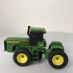 Ertl John Deere Tractor D0516YL01 Die Cast 4" Farm Toy Vehicle! - Picture 1 of 9