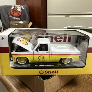 M2 Machines 1973 Chevrolet Cheyenne 10 R111 Shell Gas Pickup Truck New - Picture 1 of 12