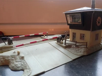 Faller H0 B-175  1962  Bahnübergang  siehe Video für Lima Rocco Märklin  - Bild 1 von 4