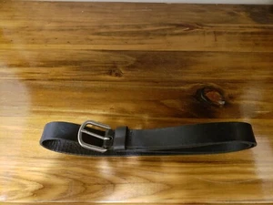 Cintura uomo media nera senza marca (USATA) - Foto 1 di 1