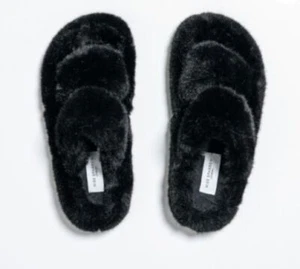 Damas - Miss Sparrow - Pantuflas deslizantes de doble correa de piel sintética - negras - Imagen 1 de 2