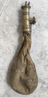 Ancienne Poire À Poudre Plomb Début 19 Ème Siècle/Chasse Militaire Militaria  - Photo 1/4
