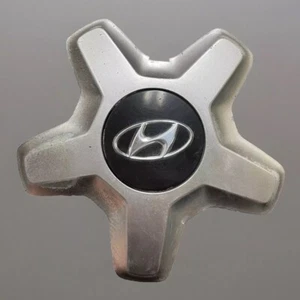 2012-2017 Hyundai Azera Wheel Center Cap Lug Hub Cover 52960-3V000 Original OEM - Picture 1 of 18