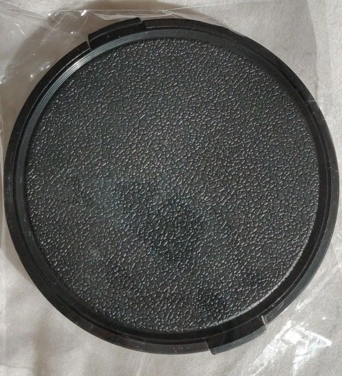 95mm Lens Cap Side Snap Lens Cap Side Pinch  - Image 1 of 1