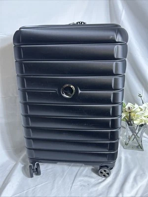 Equipaje giratorio Delsey Paris Delsey Shadow 5.0 expandible 24" Foto 1 de 4