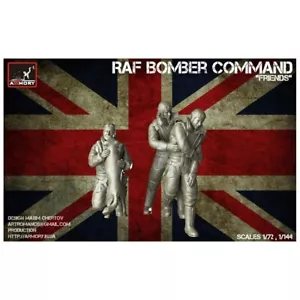 Amici" 1/72 ARMORY AR F7224b - Equipaggio RAF SECONDA GUERRA MONDIALE in abito alta quota - Foto 1 di 4