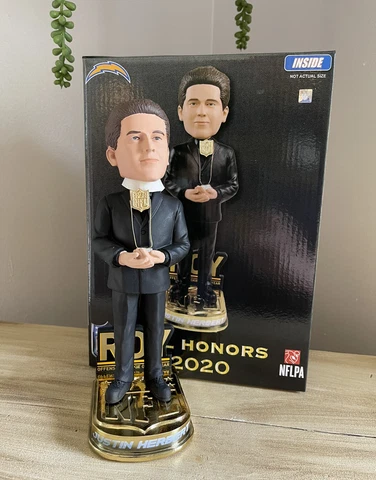 JUSTIN HERBERT Los Angeles Chargers NFL “Rookie of the Year” Bobblehead #/110 Cover