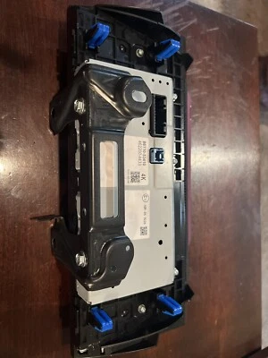 2017 Lexus IS200t 10.3" Navigation Display Screen OEM LKQ - Image 1 of 4