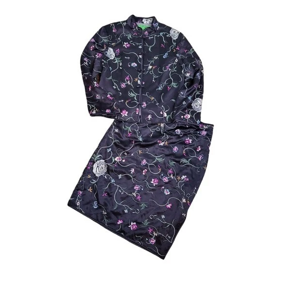 Conjunto Falda Chaqueta Bordada Floral Seda Azul Marino Tibi Foto 1 de 4