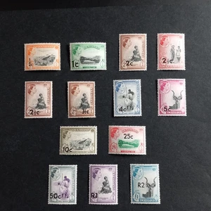 COLONIE INGLESI SWAZILAND 1961/ EFFIGIE ELISABETTA, SERIE DI 13 VALORI LING. MH* - Imagen 1 de 2