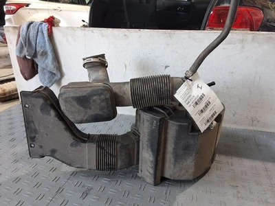 Conjunto de caja de admisión de filtro de aire Hyundai Santa Fe 2017-2020 2,4 L Foto 1 de 4