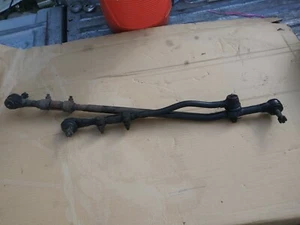 1994 Ford Ranger 4.0 A/T 4x4 Steering Gear Box Linkage - Picture 1 of 3