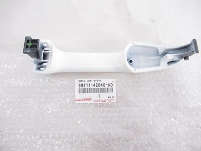 GENUINA TOYOTA RAV4 2013-2018 MANIJA PUERTA OEM 69211-42040-A0 | 6921142040A0 Foto 1 de 3