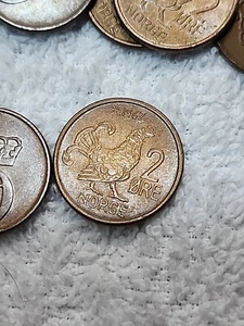 Vintage Norway Coin - 2 Ore - MOOR HEN SERIES -Great Coins - Mixed Dates- Viking - Picture 1 of 5