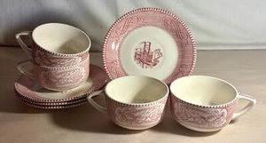4 tazas y platillos Royal China Pink Currier & Ives - Imagen 1 de 2