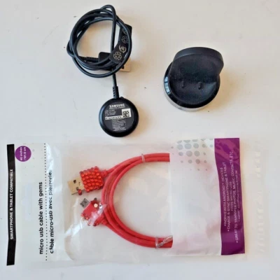 Samsung Galaxy Watch Wireless Charging Dock EP-YO805 & Cable EP-OR825 Micro Cabl - Image 1 of 4