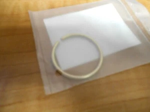 HONDA ATC TRX 250R TRX400X TRX450R TRX450ER 400EX 400X 450R REAR AXLE 37mm CLIP - Picture 1 of 2