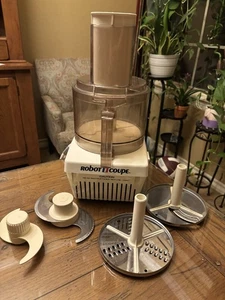 ⭐️Robot Coupe RC 2000 RC1A Food Processor 115V 60Hz⭐️Complete Base Set⭐️TESTED⭐️ - Picture 1 of 21