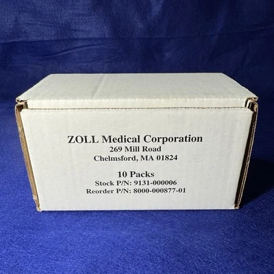 NEW BOX OF 10 FOLD RECORDER PAPER BY ZOLL MEDICAL CORPORATION PN: 8000-000877-01