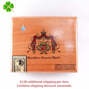 Caja de cigarros de madera vacía Arturo Fuente Cubano Corona 7" x 6" x 2,75" - Imagen 1 de 12