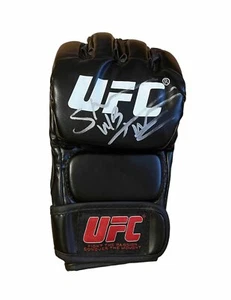 Stephen Thompson Signed UFC Glove COA Proof Photo - Picture 1 of 3