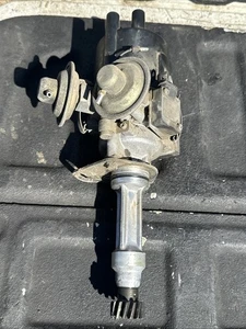 Distribuidor electrónico (OEM) Mazda rx7 S2/3 FB 1981-1985 - Imagen 1 de 7