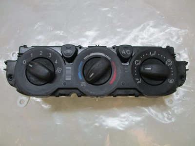 Оригинальный газовый климат-обогреватель с контролем переменного тока 15 16 17 18 19 Ford Transit 150 250 350 LKQ - Изображение 1 из 4