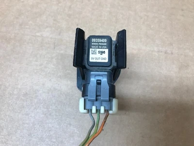 Buick Lesabre 2005 3,8 L MAP colector sensor de presión PCV carcasa de válvula 09359409 Foto 1 de 4