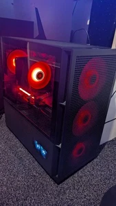 Gaming PC i5-13600KF RTX 3070  Deepcool ch560 digital case, MSI Z790 motherboard - Picture 1 of 5