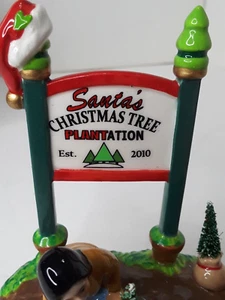 Dept 56 Snow Village® Santa Comes To Town 2010 Xmas Tree Plantation W/Box NICE - Picture 1 of 16