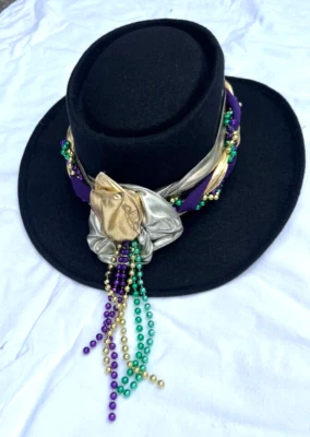 SOMBRERO MARDI GRAS Forrado Fieltro Cuentas Unisex Negro Talla 6 3/4 Sombreros Creativos ÚNICO Foto 1 de 4