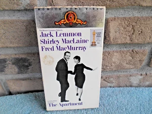 VINTAGE 1960 The Apartment 1988, VHS JACK LEMMON, SHIRLEY MACLAINE - Imagen 1 de 12