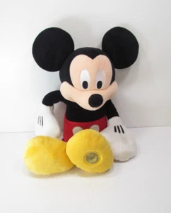 Juguete de peluche de Mickey Mouse de 18" de Disney Store - Imagen 1 de 4