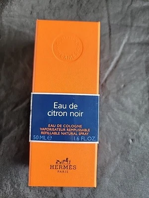 eau de citron noir hermès Foto 1 de 3