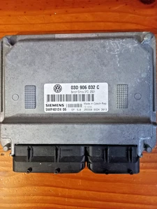CALCULATEUR VW POLO  IV  1.2 -DÉCODÉ -SIEMENS SIMOS 3PG  5WP40124  / 03D906032 C - Picture 1 of 2
