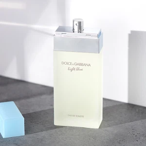 Dolce & Gabbana Perfume for Women Light Blue Eau De Toilette 3.3 Oz - Picture 1 of 6