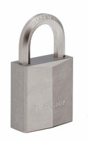 MASTER LOCK 1145PEURD Nickel Plated Brass Padlock 40Mm With Thick Body And