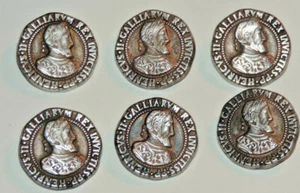 LOT 6 ANCIENS BOUTONS HENRICUS II GALLIARUM REX INVICTISS PP DIAMETRE 28 mm TBE - Picture 1 of 2
