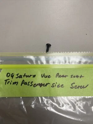 SE ADAPTA A ASIENTO TRASERO DERECHO RIEL RIBETE LADO PASAJERO 09 Saturn Vue TORNILLO Foto 1 de 2