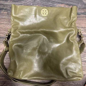 Bolso de Hombro Bandolera Cuero X Herrajes Dorados TORY BURCH Logo Nuevo - Imagen 1 de 4